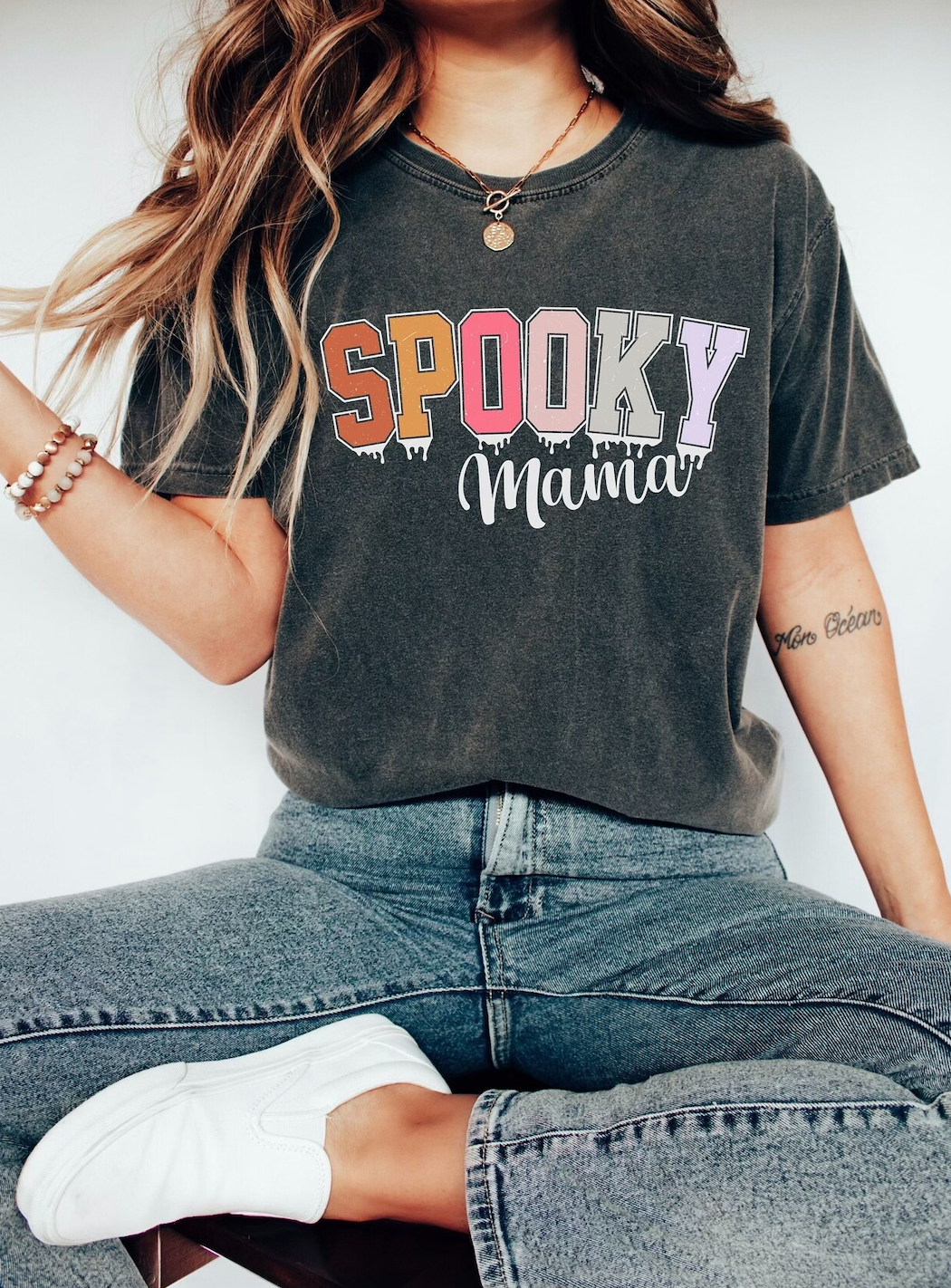 Spooky Mama Tee